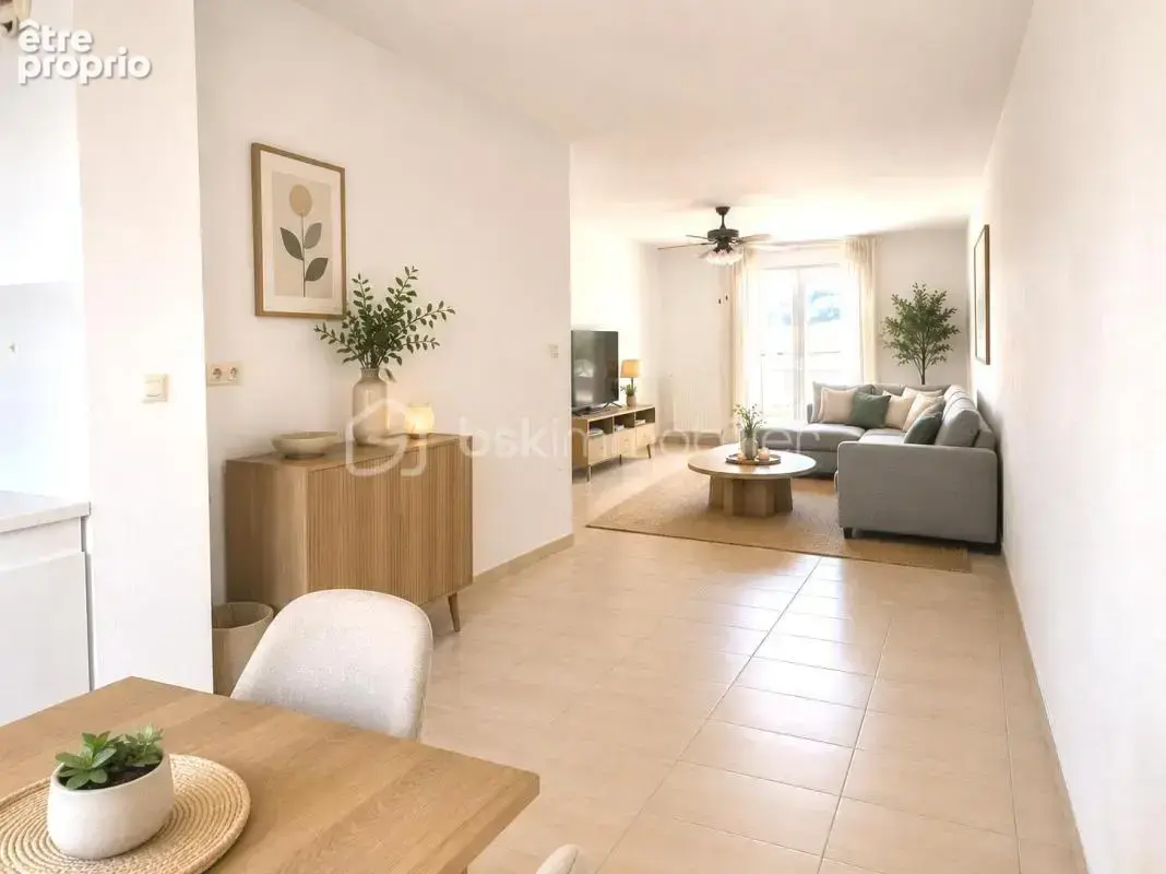 ***Appartement 3 pièces 82 m² à Tarascon Centre-ville / Château.*** - photo 3