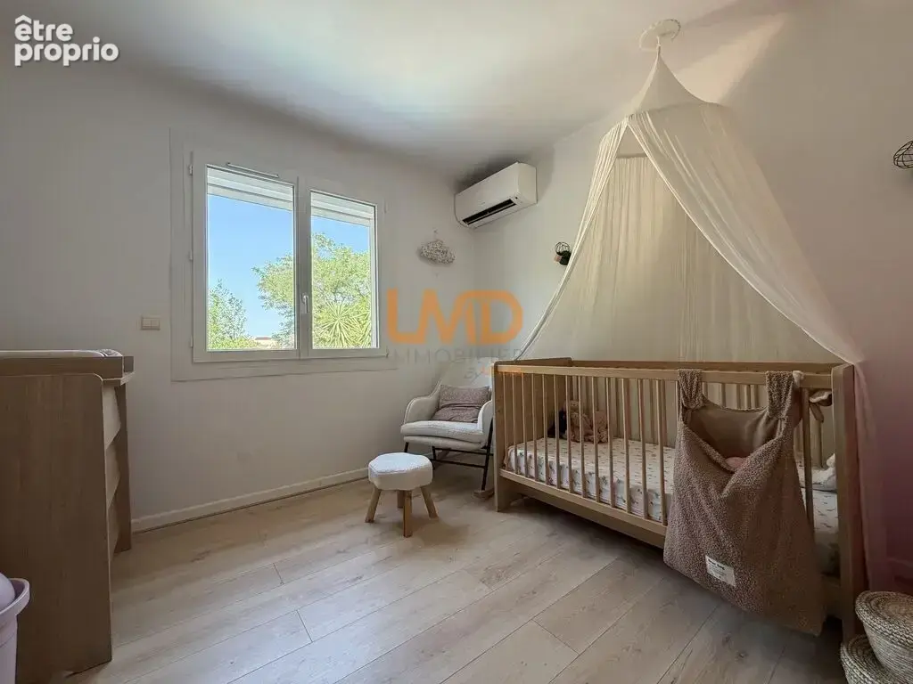 Villa T5 92 m2 avec piscine à Baho - photo 7