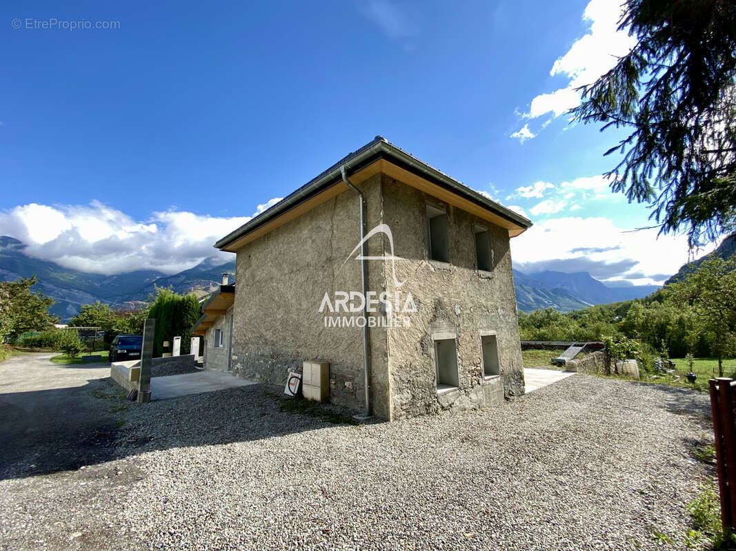 Maison à SAINT-JEAN-DE-MAURIENNE