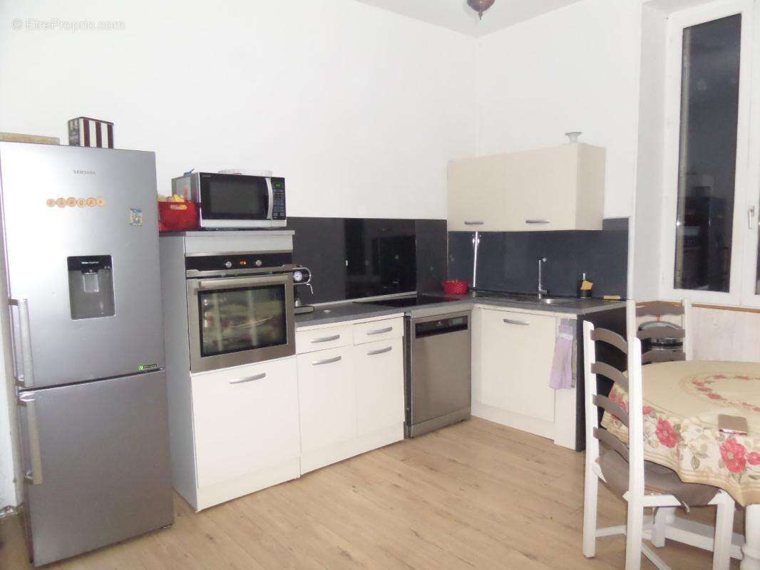 Appartement à JUMILHAC-LE-GRAND