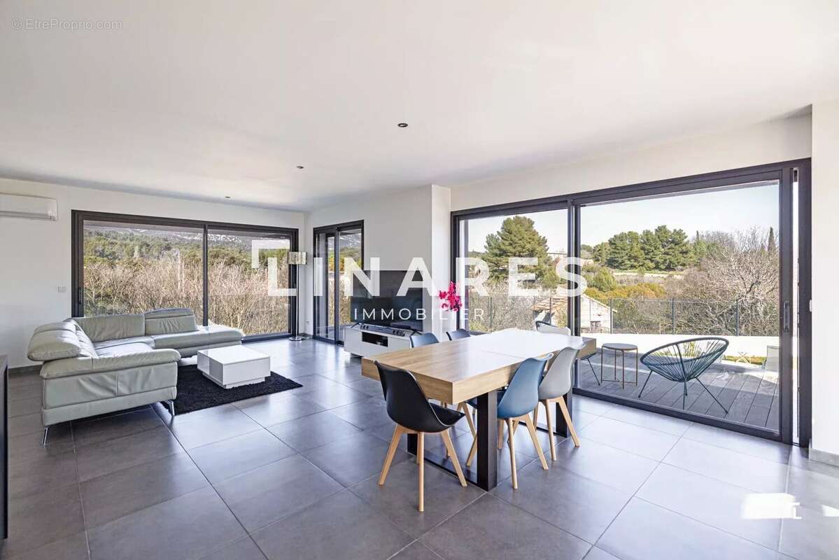Maison à MARSEILLE-11E