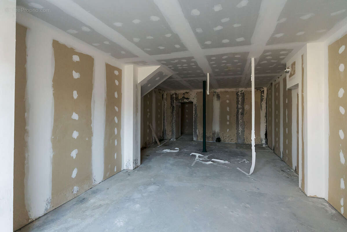 Commerce à CARCASSONNE