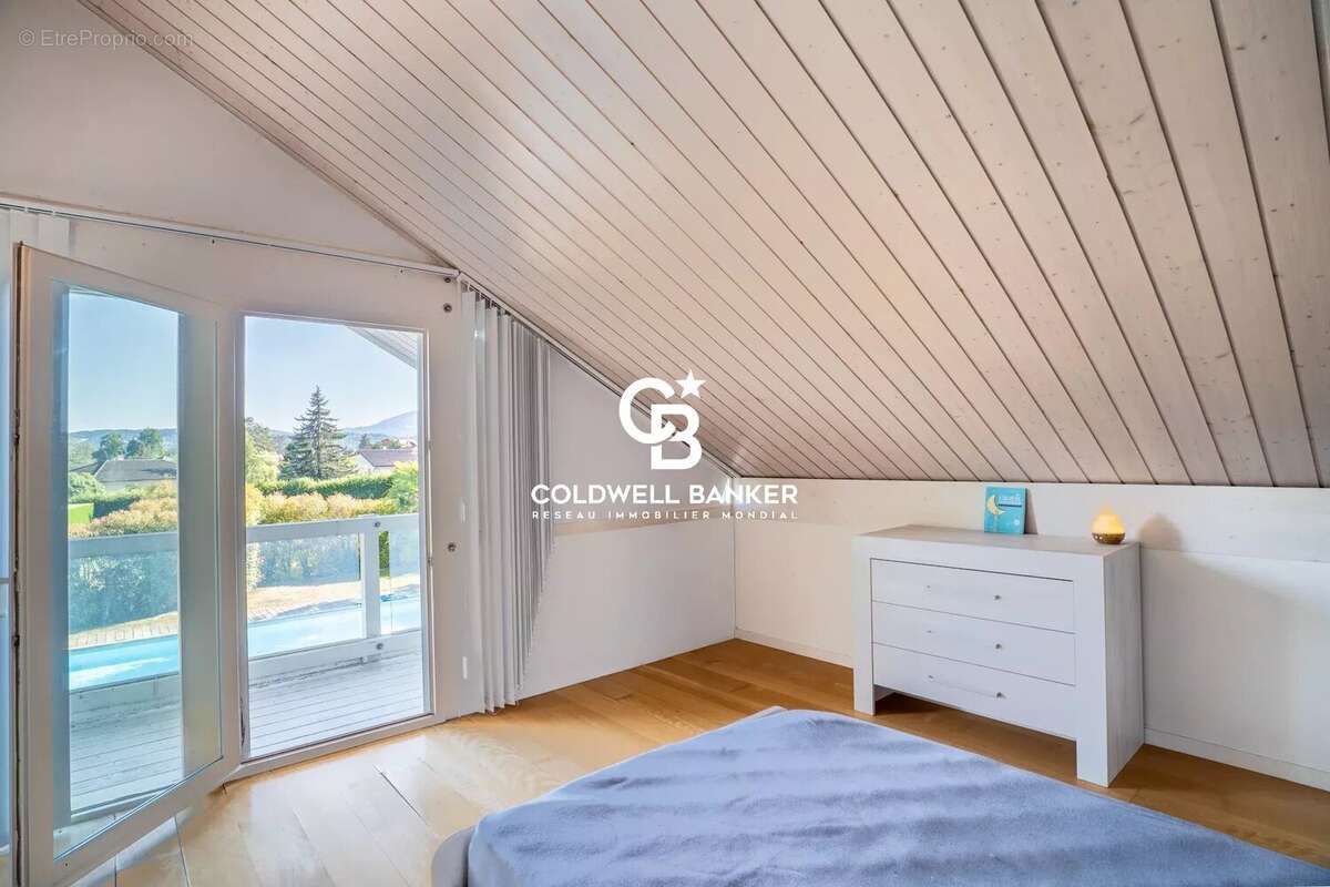 Maison familiale avec piscine à vendre à Vétraz-Monthoux proche Genève - photo 15