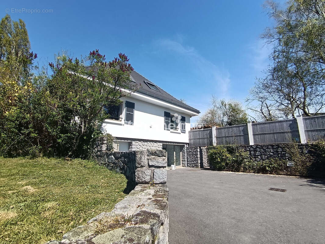 Maison à GUERET