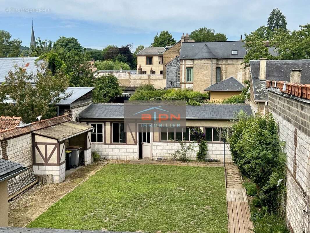 Maison à CAUDEBEC-LES-ELBEUF