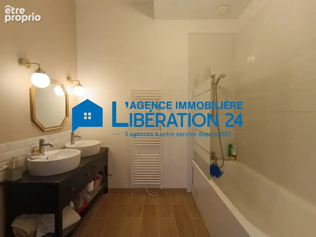 T3 rénové avec tropezienne - photo 10