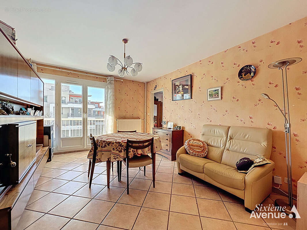 Appartement à CORBAS