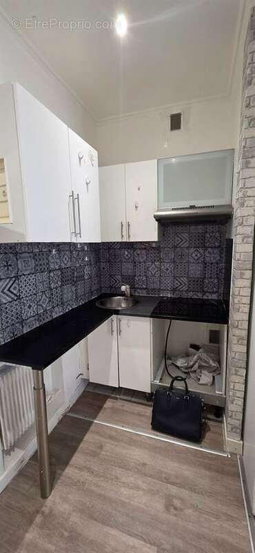 Appartement à PARIS-8E