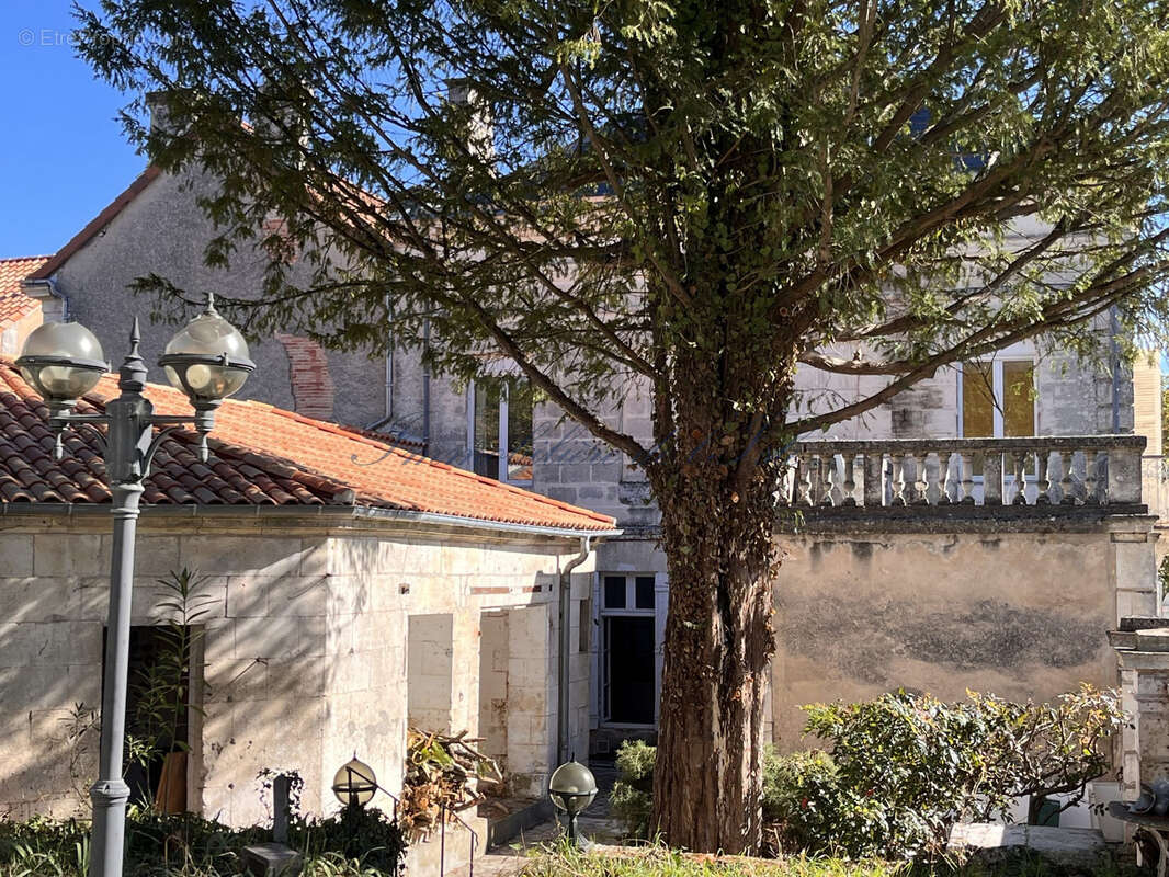 Maison à RIBERAC