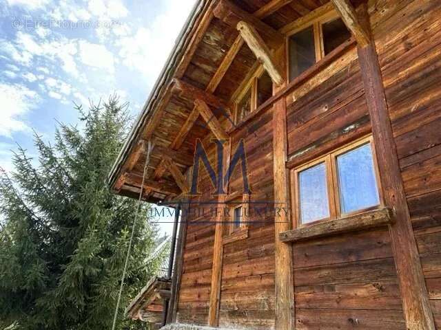 Maison à ARACHES-LA-FRASSE