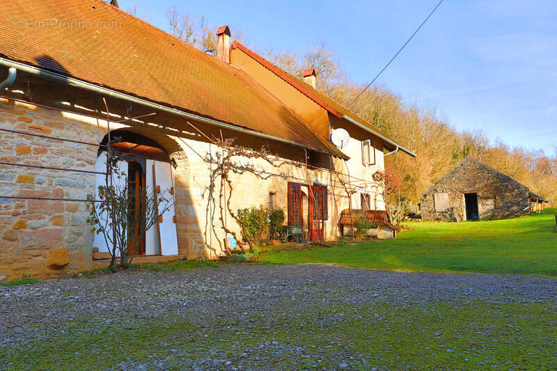 Maison à TOURMONT