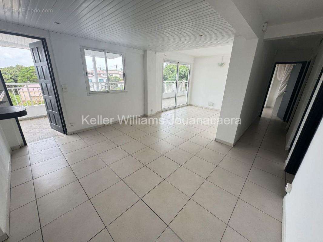 Appartement à FORT-DE-FRANCE