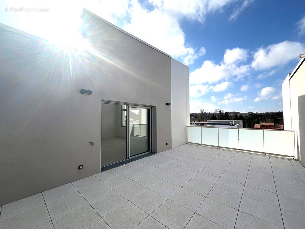 Appartement à AUZEVILLE-TOLOSANE