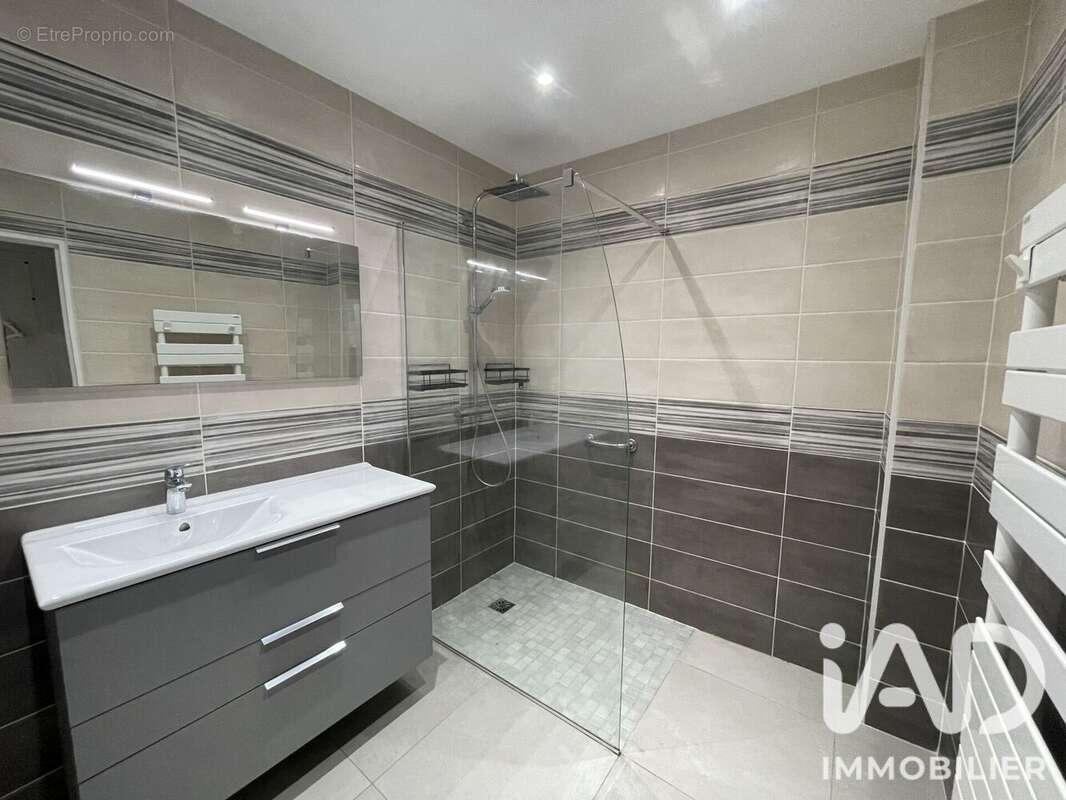 Maison 127 m² à Saint-Leu-La-Foret  - photo 9