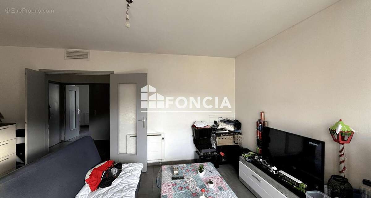 Appartement à VIZILLE