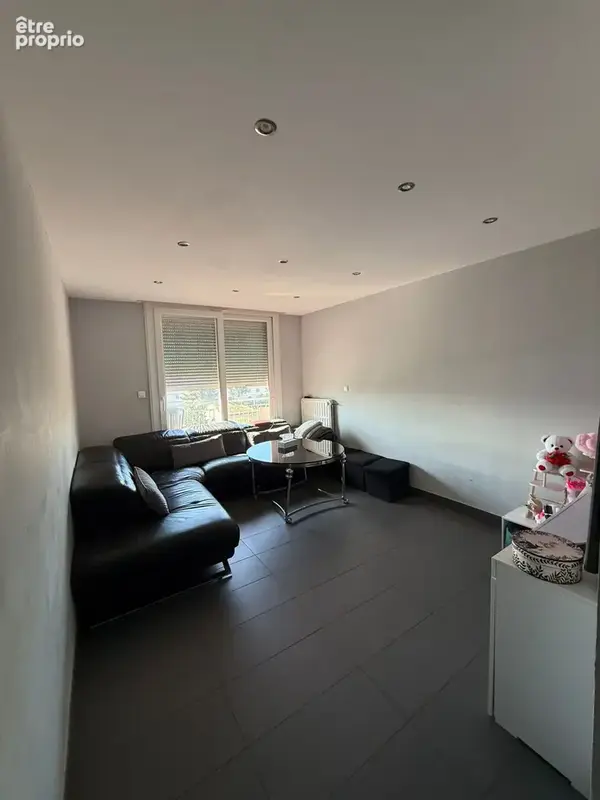 A Saisir pour investisseur à Nimes proche de Duhoda Appartement T4 avec balcon plein Sud - photo 3