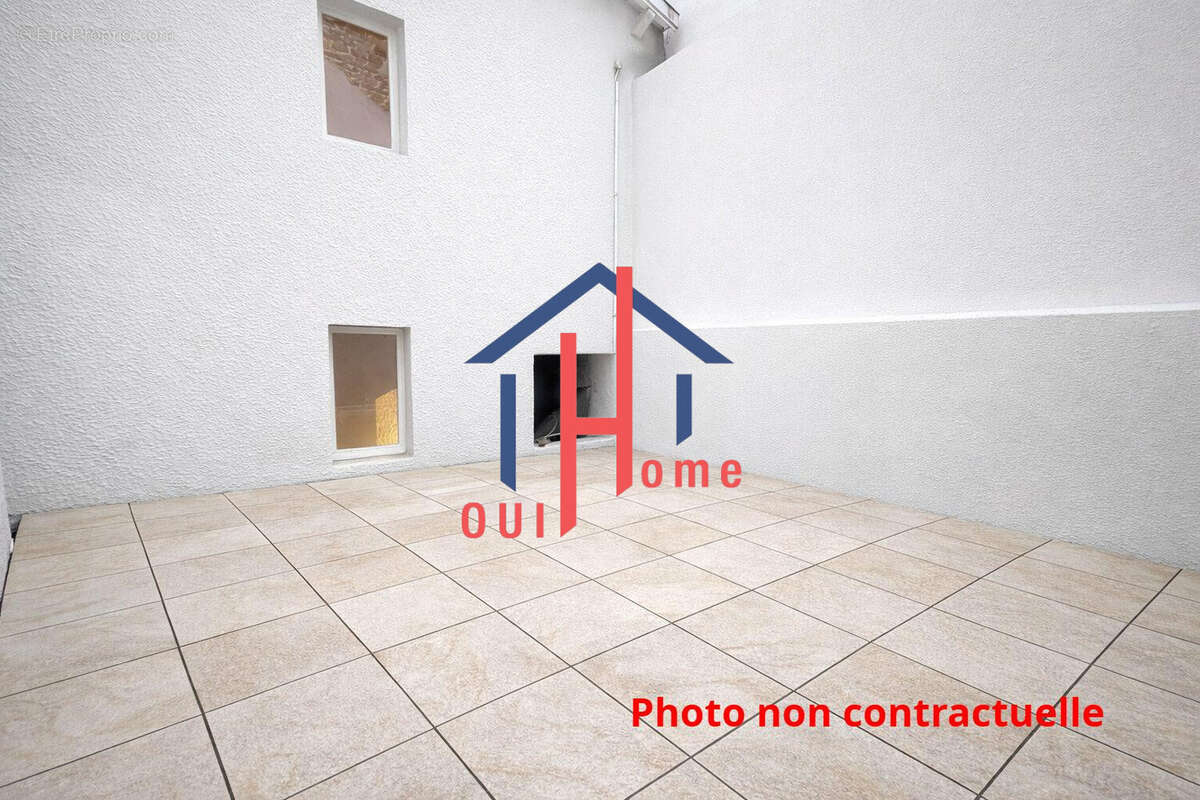 Appartement à COUBON