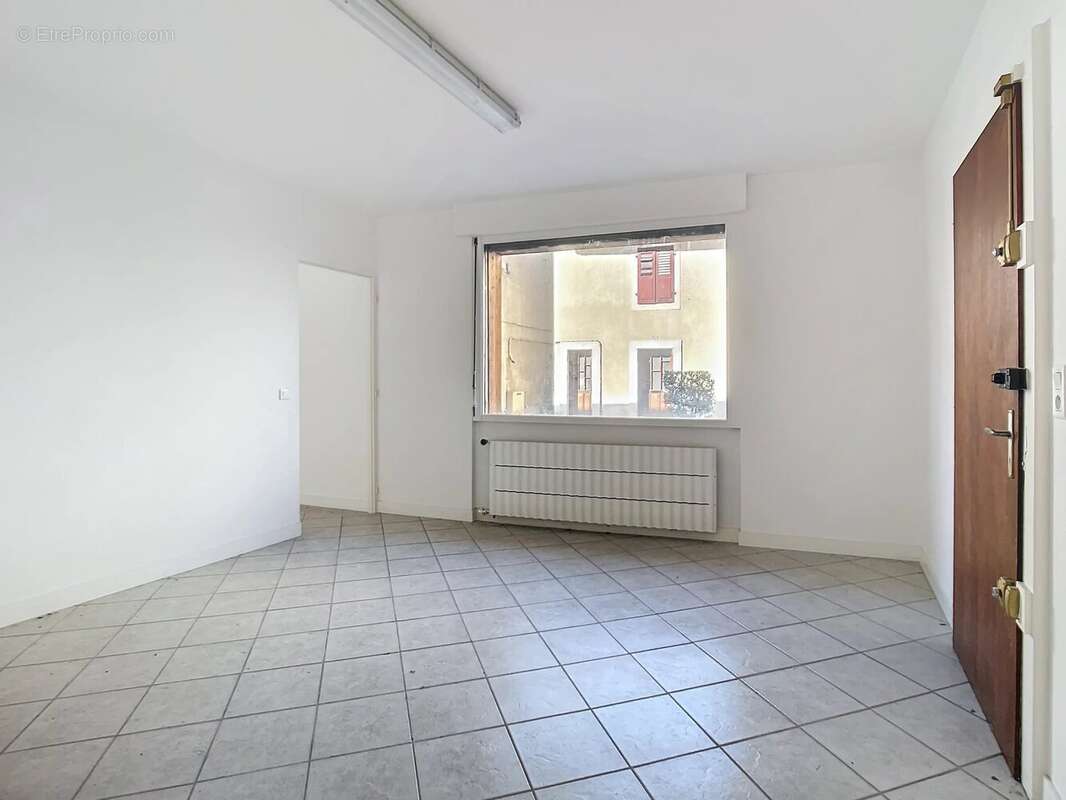 Commerce à SAINT-GINGOLPH