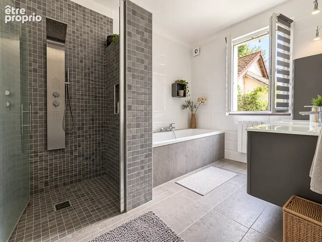Coup de coeur pour cette très belle maison familiale - photo 8