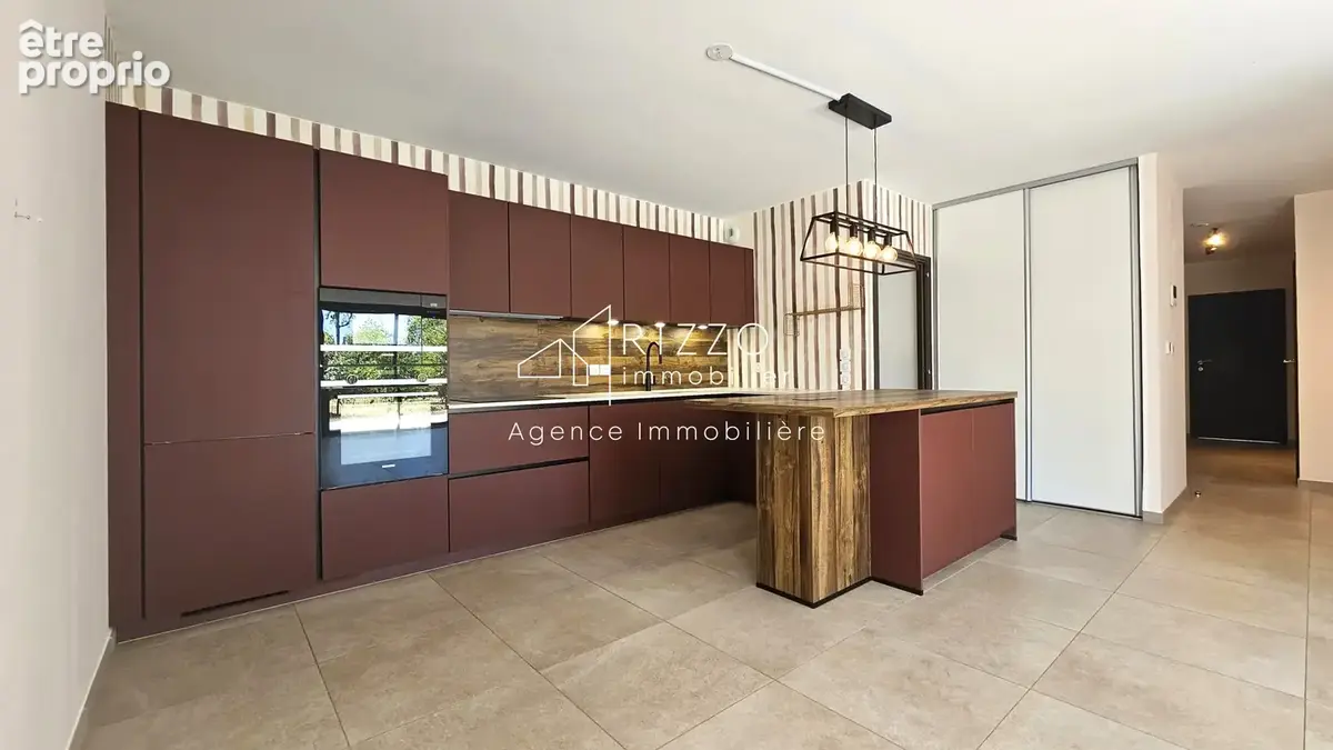 Divonne, 95m2, T4 de 2023, avec jardin/terrasse de 162m2 et 2 garages - photo 6