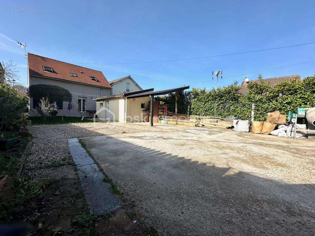 Maison à BUTRY-SUR-OISE
