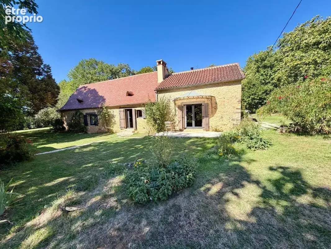 Maison de charme de plain-pied avec 2 roulottes, dépendances et plus de 4 hectares - photo 20