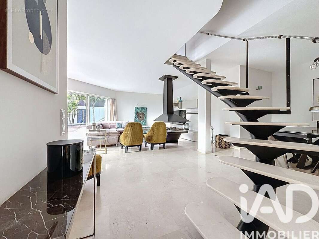 Photo 8 - Maison à ROQUEBRUNE-CAP-MARTIN