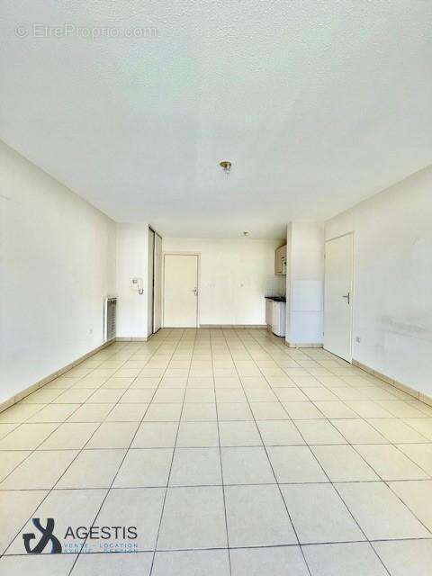   - Appartement à TOULOUSE