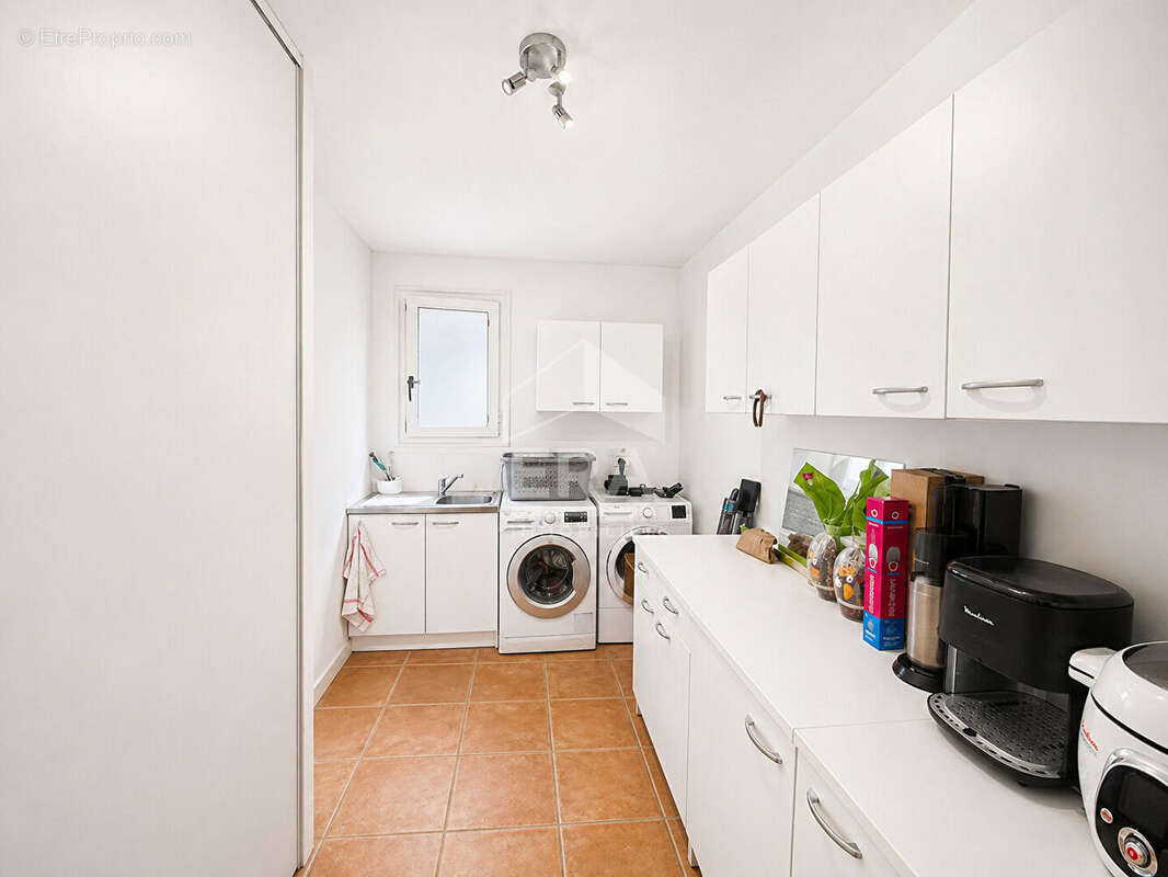 Appartement à LE CANNET