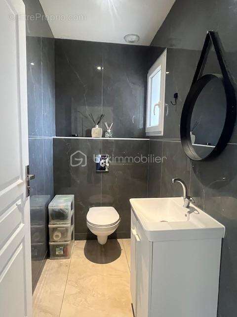 Maison à VAL-DE-REUIL