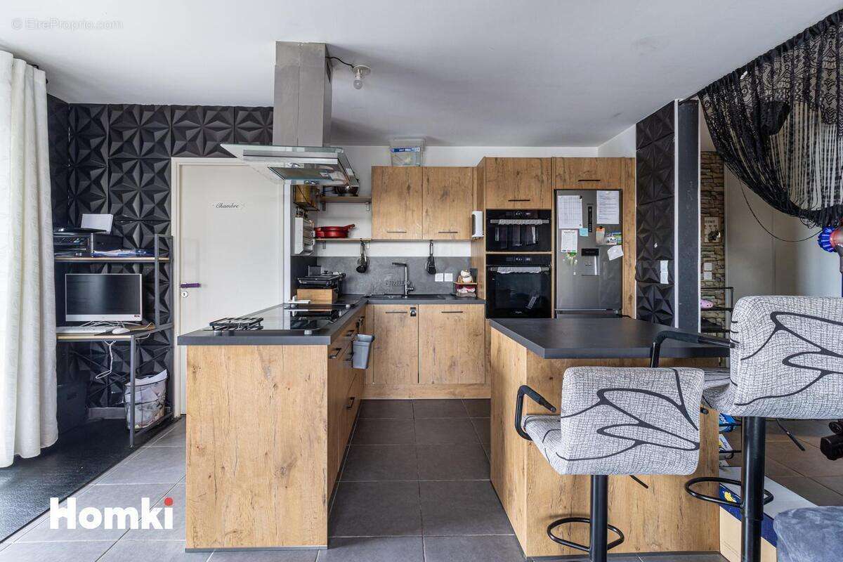 Appartement à MARSEILLE-12E
