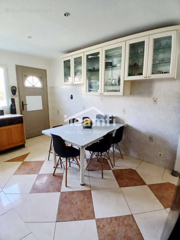 Maison à SAINT-CHRISTOL-LES-ALES