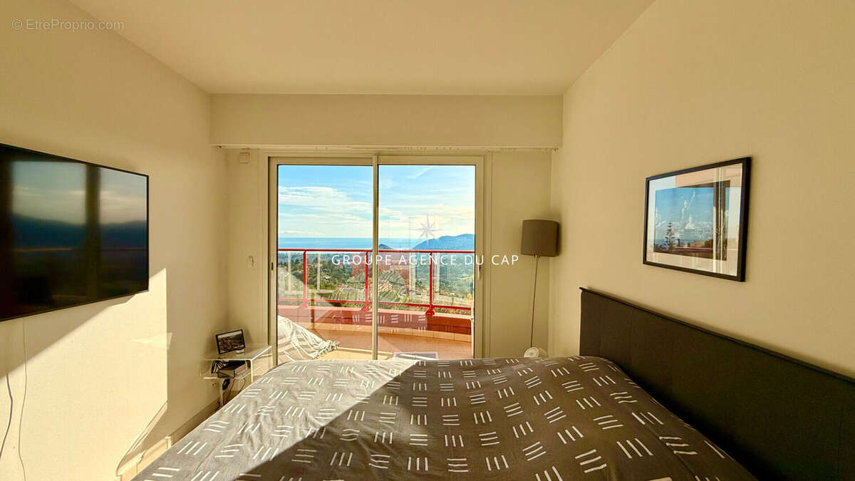 Appartement à MANDELIEU-LA-NAPOULE