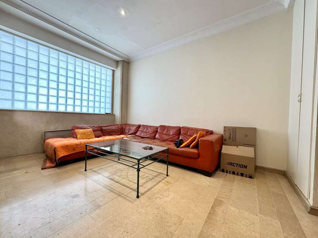 Appartement 99 m² à Paris-11e  - photo 9