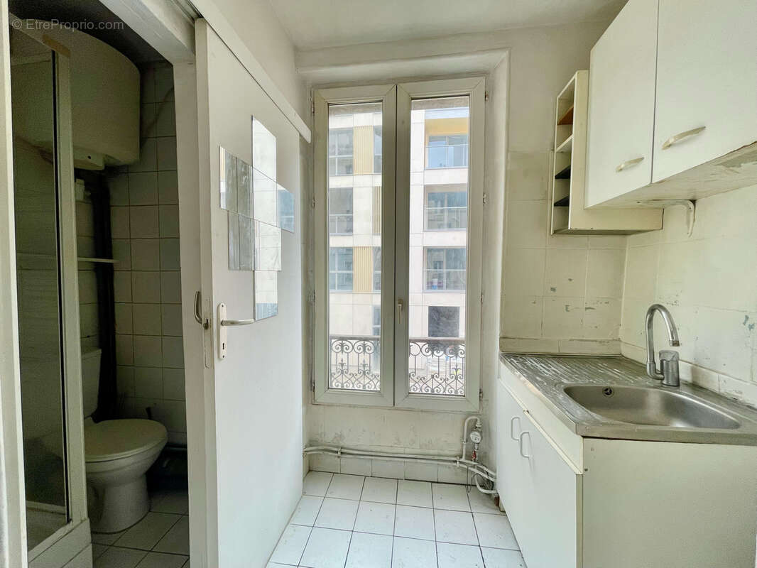 Appartement à AUBERVILLIERS