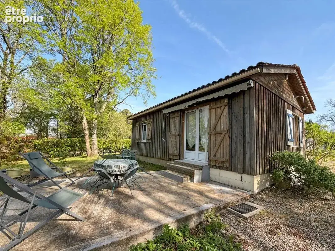 Ensemble immobilier avec maison périgourdine et deux gîtes – Vue panoramique – Terrain 4 091 m²  - photo 17