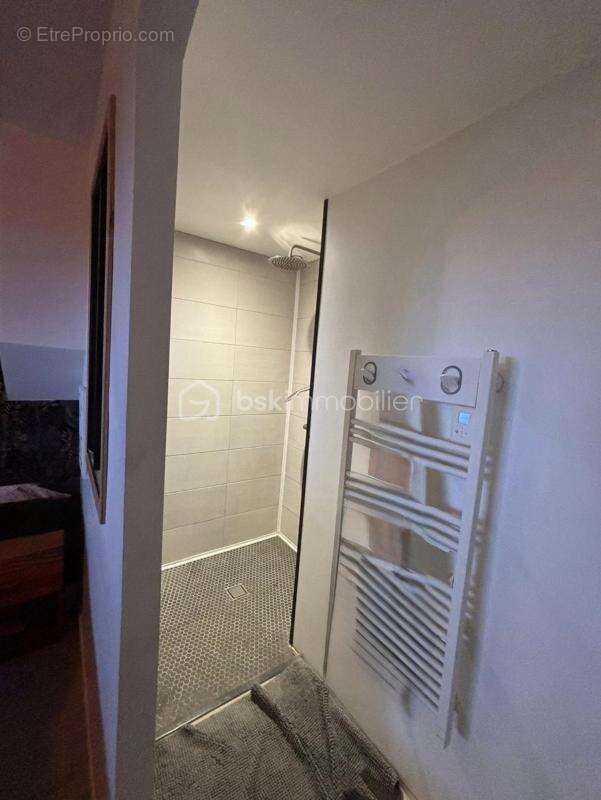 Maison à MAUZE-SUR-LE-MIGNON