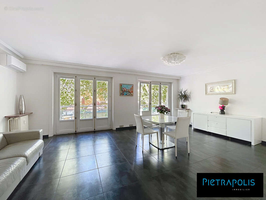 Appartement à LYON-7E
