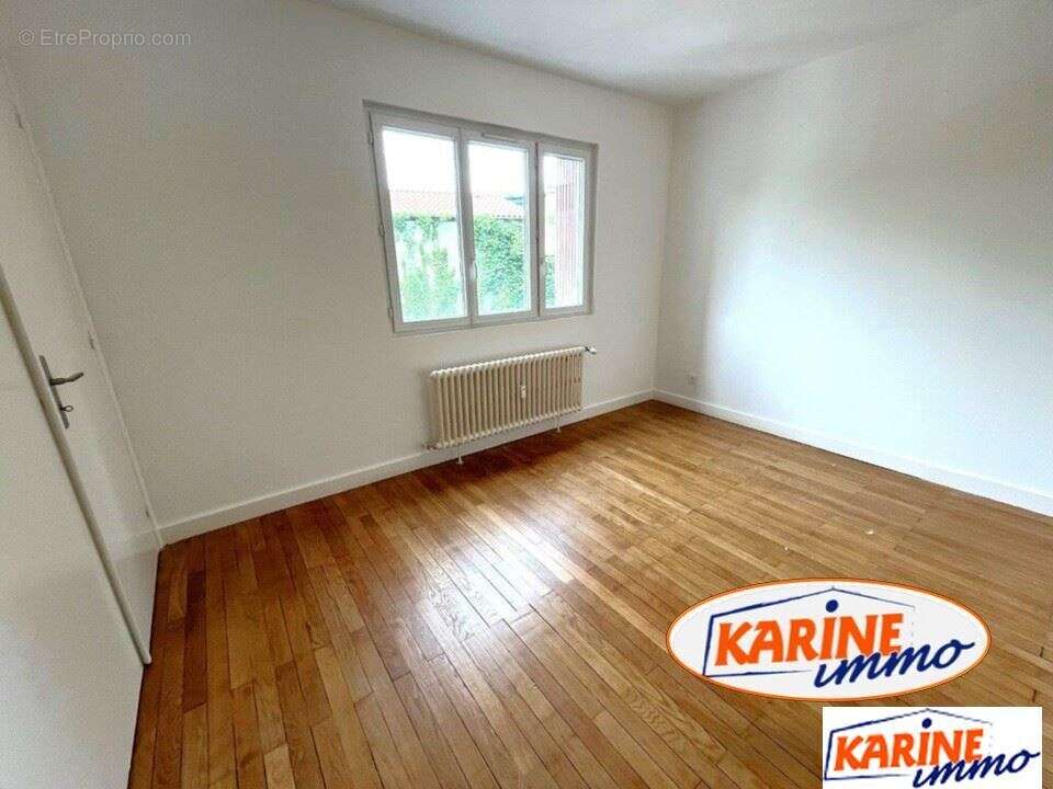 Appartement à FONTAINES-SUR-SAONE