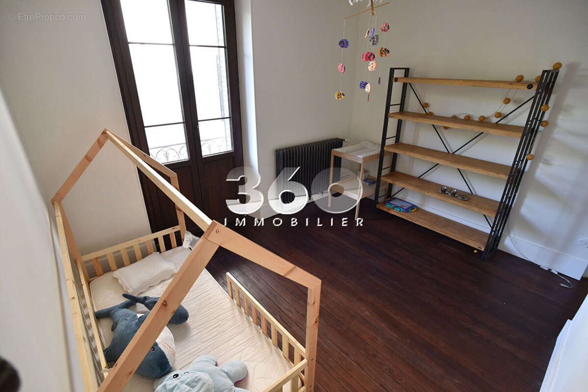 Appartement à AIX-LES-BAINS