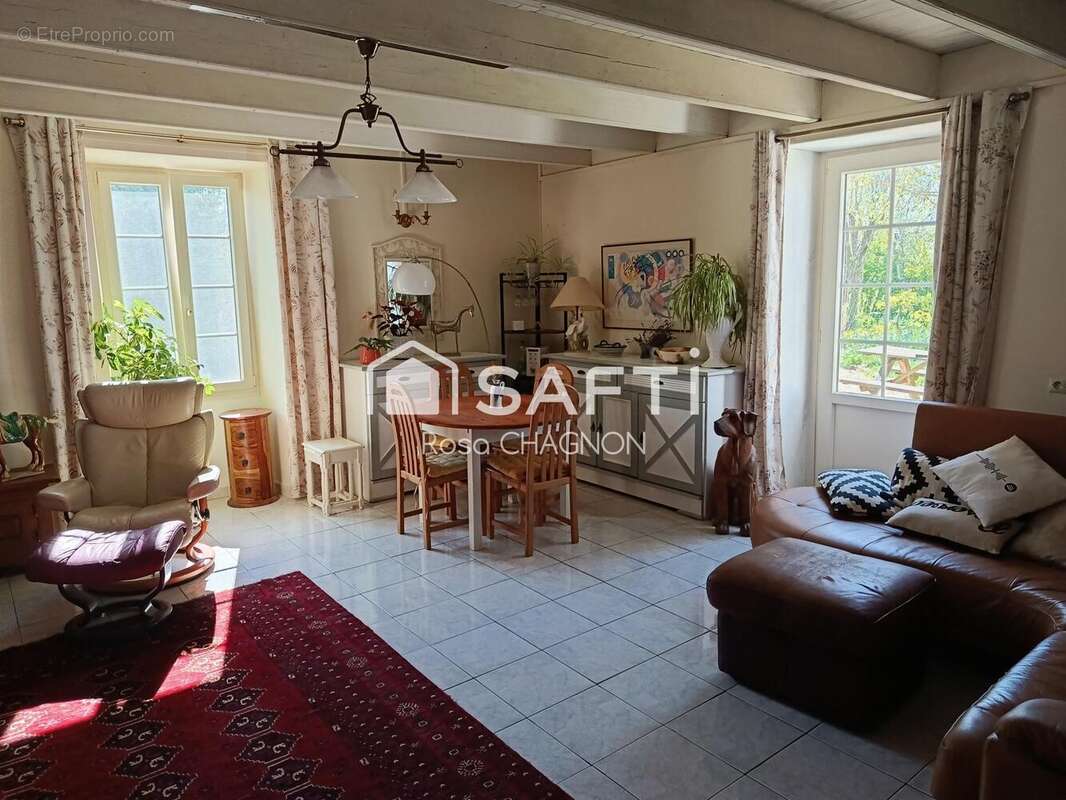Photo 3 - Maison à SAINT-MARTIN-DES-FONTAINES