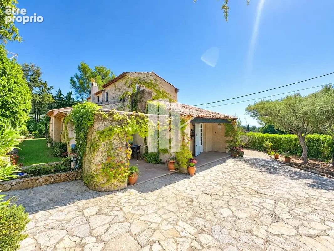 Maison à SAINT-RAPHAEL