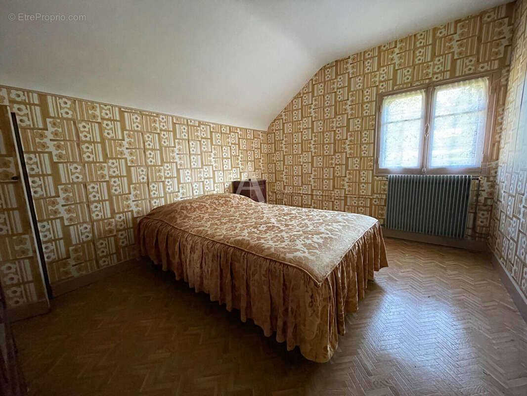 Maison à CHISSAY-EN-TOURAINE