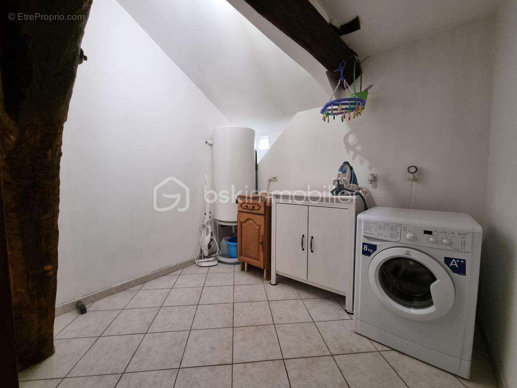 Appartement à FAY-AUX-LOGES