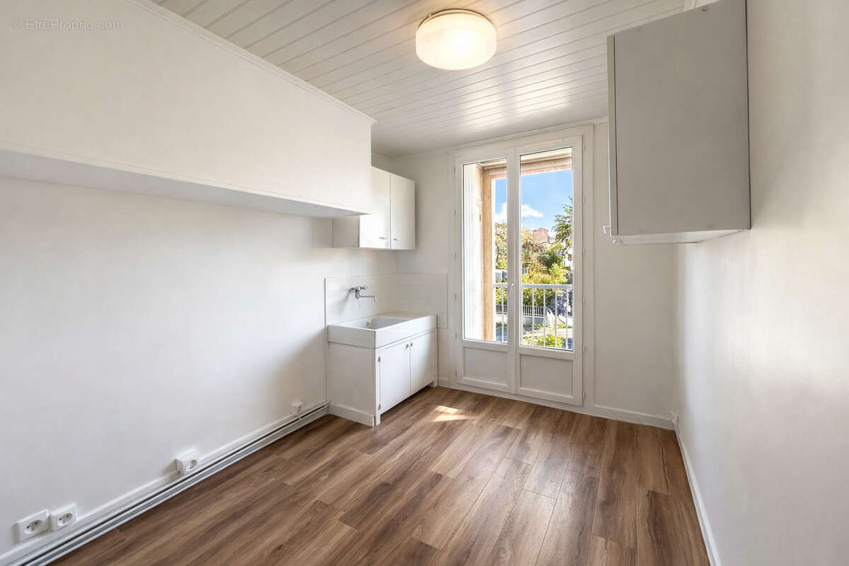 Appartement à MARSEILLE-12E