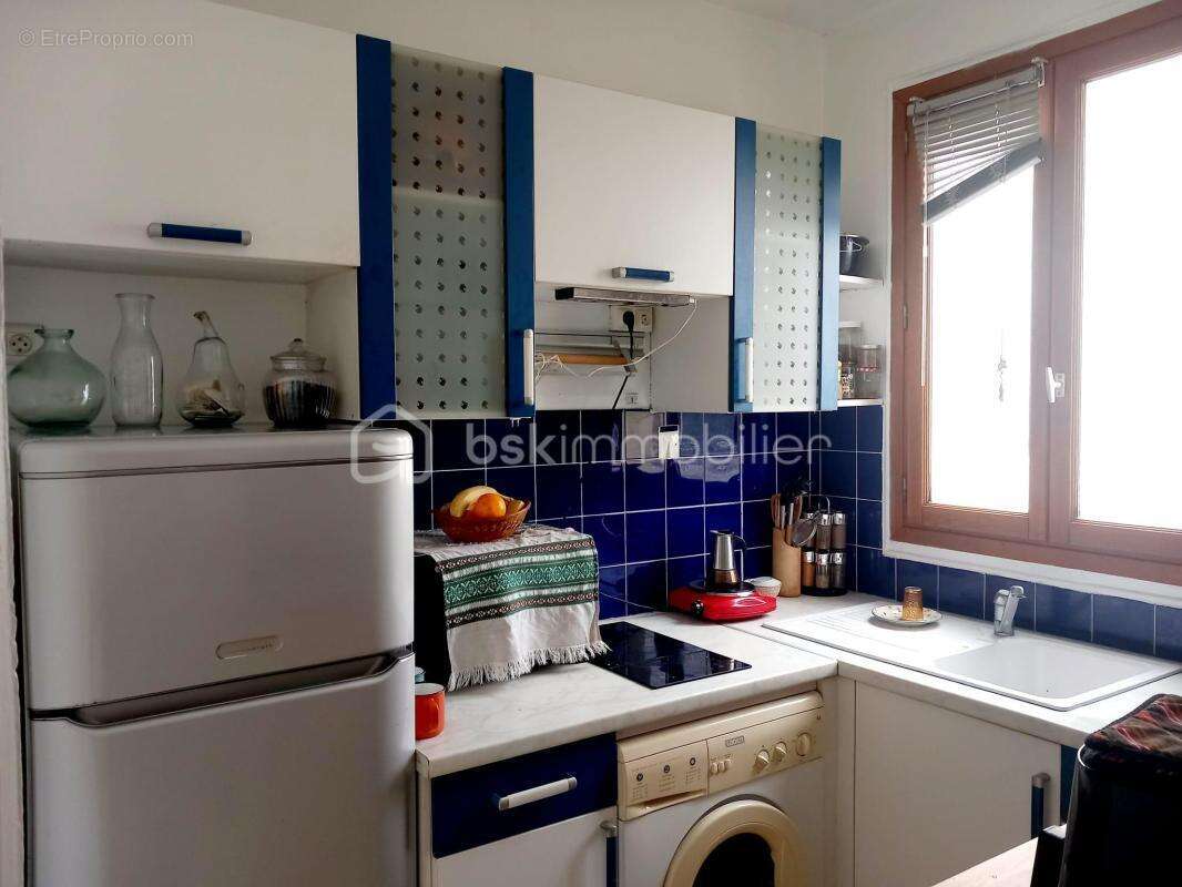 Appartement à LA GARENNE-COLOMBES