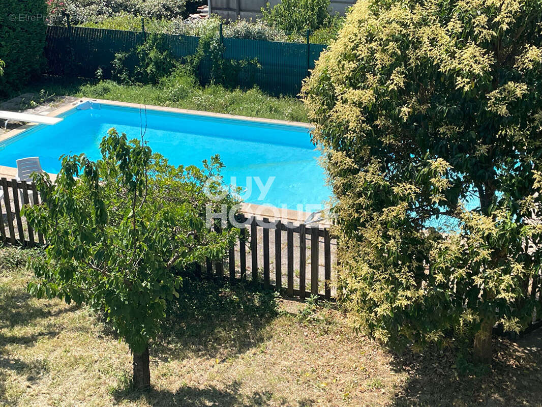 Rare à la vente - Belle maison familiale de 190 m² habitables à Aubenas - photo 3