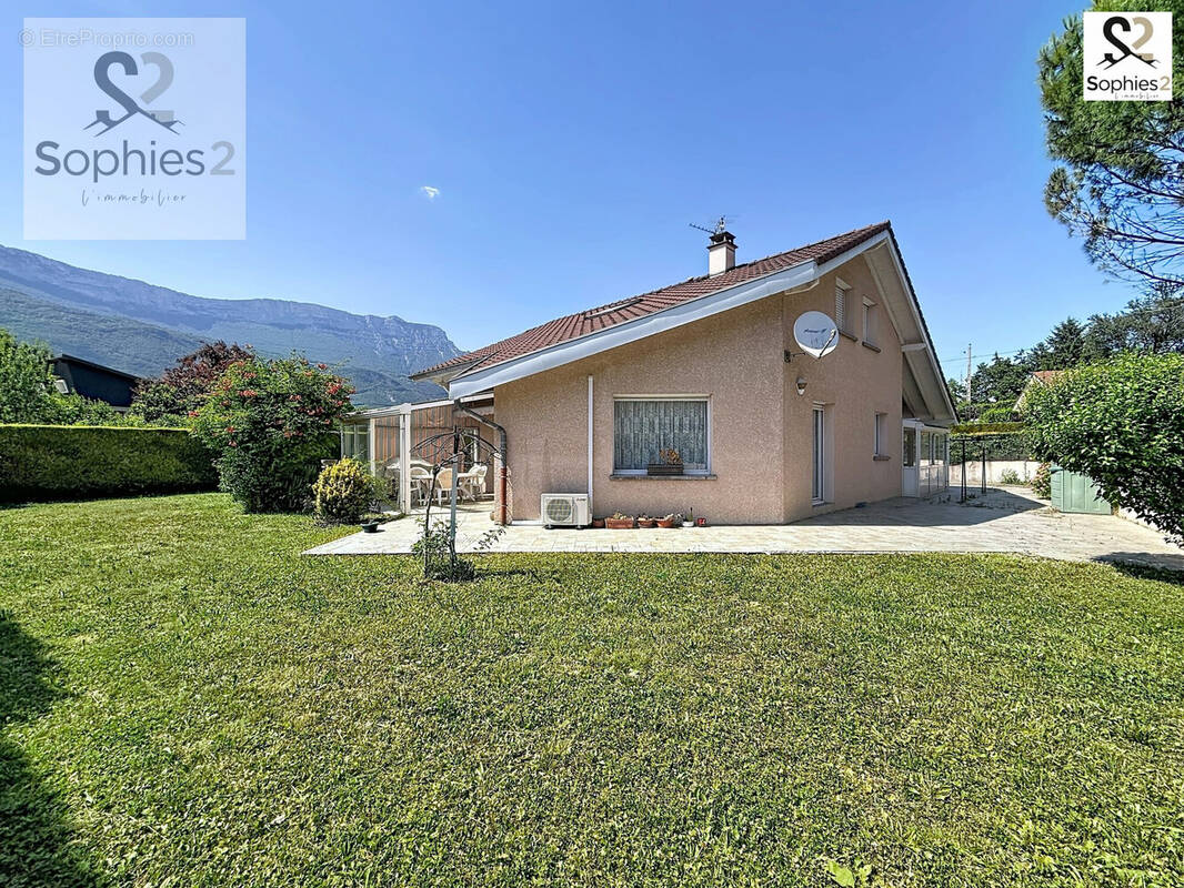 Vue exterieure - Maison à VARCES-ALLIERES-ET-RISSET