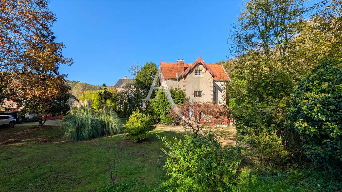 Maison à SAUVETERRE-LA-LEMANCE