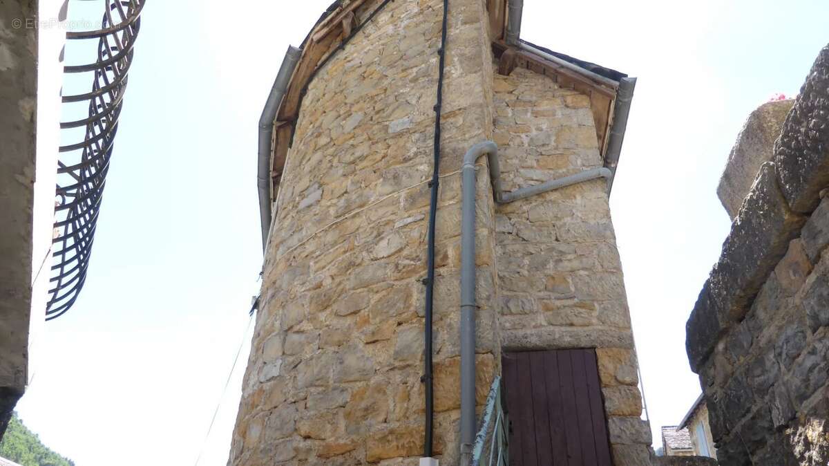 Appartement à LES VIGNES